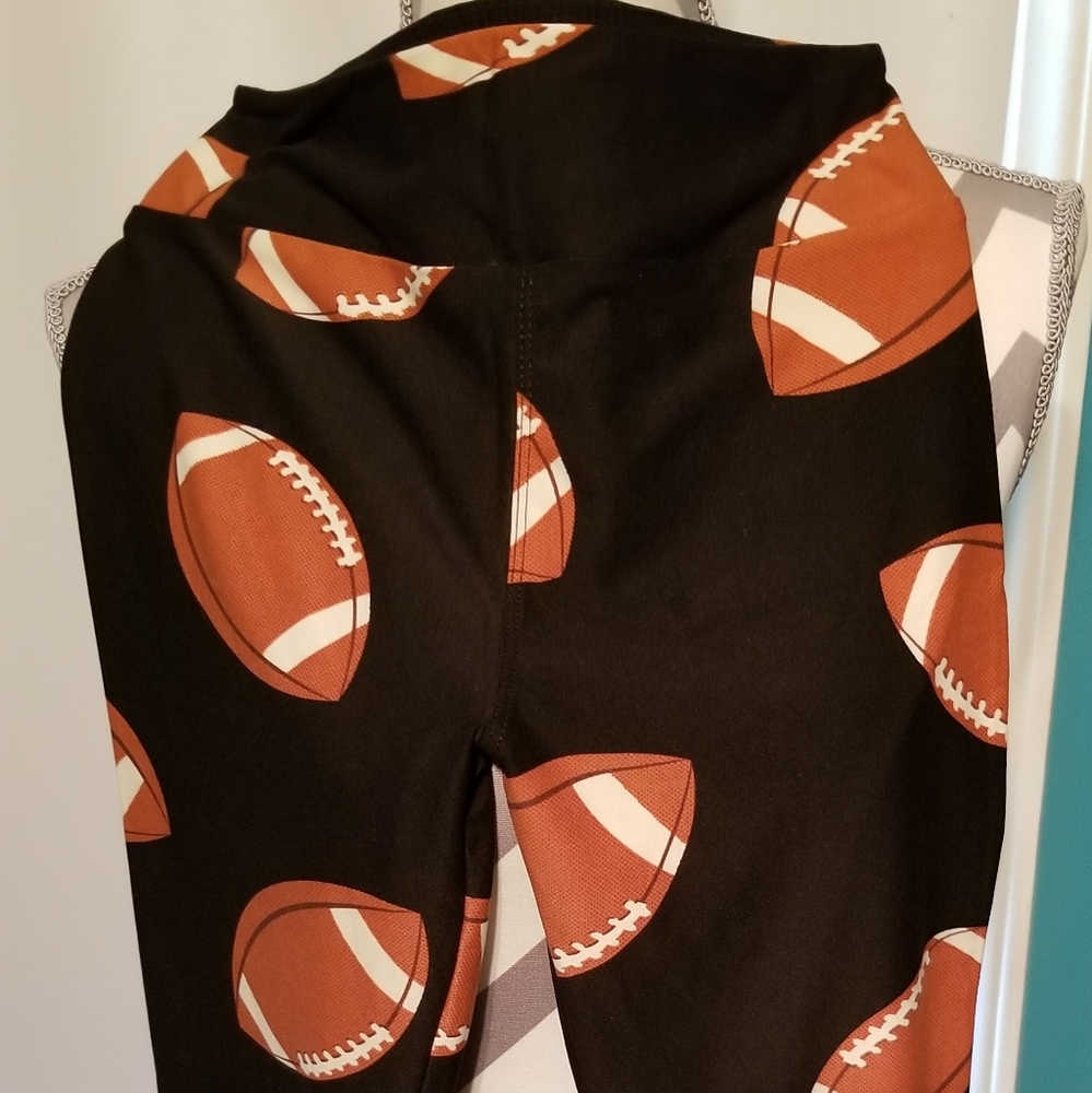 NWT, LULAROE OS LEGGINGS FOOTBALL